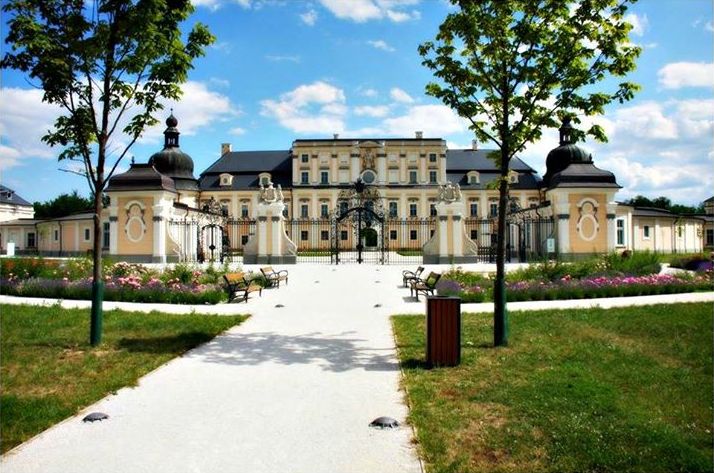 Edelényi Kastélysziget L'Huillier-Coburg Kastély
